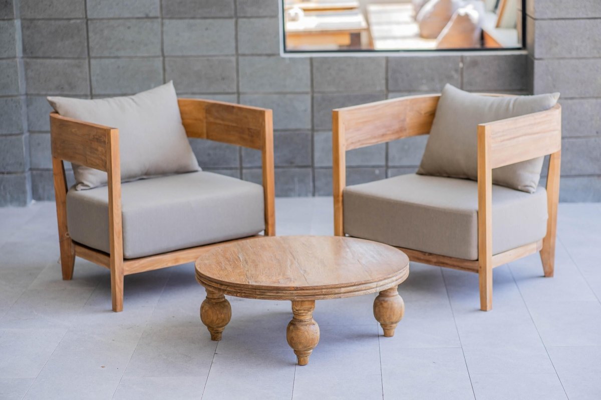 Lura teak armchair with sunproof cushions