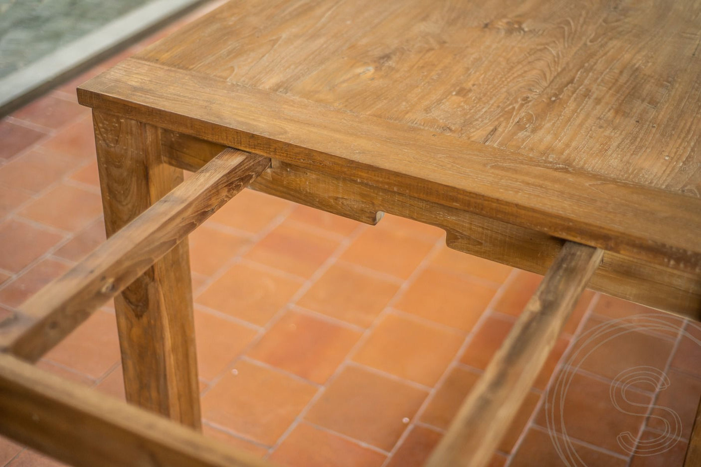 Extendable teak table 200-250-300x100 cm