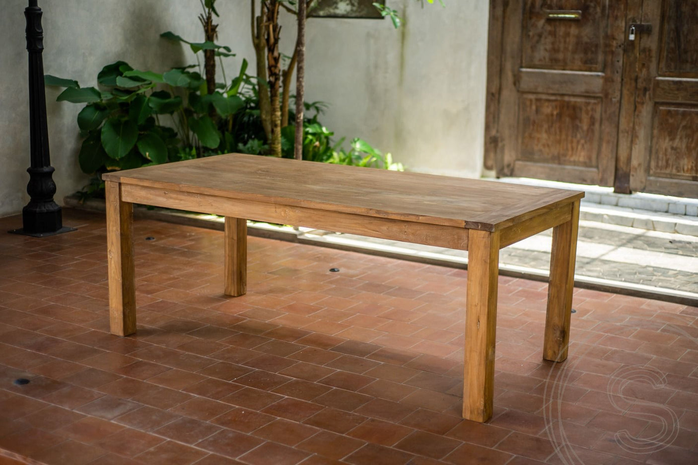 Extendable teak table 200-250-300x100 cm