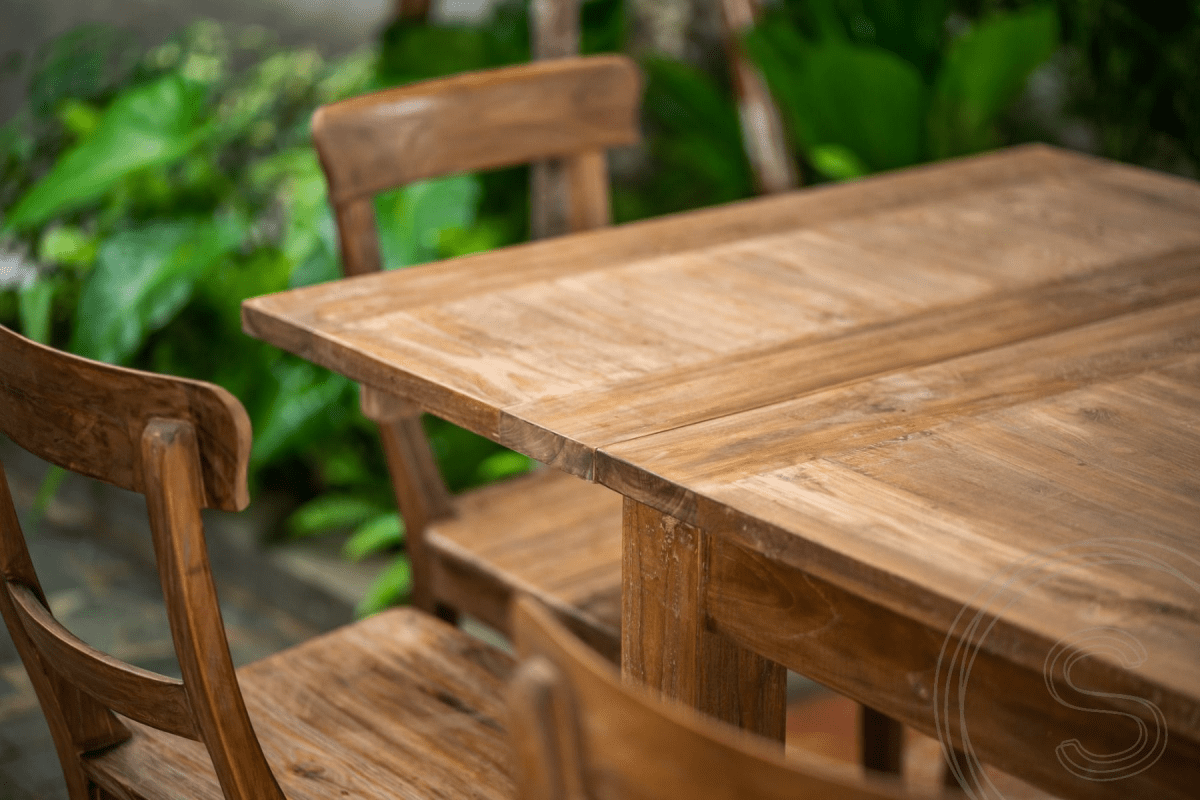 Extendable teak table set 180 + 10 chairs
