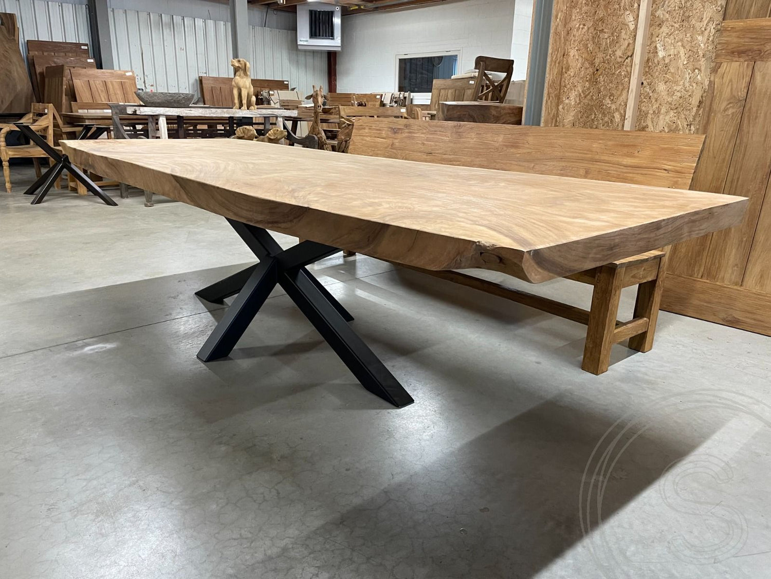Live edge dining table Spider