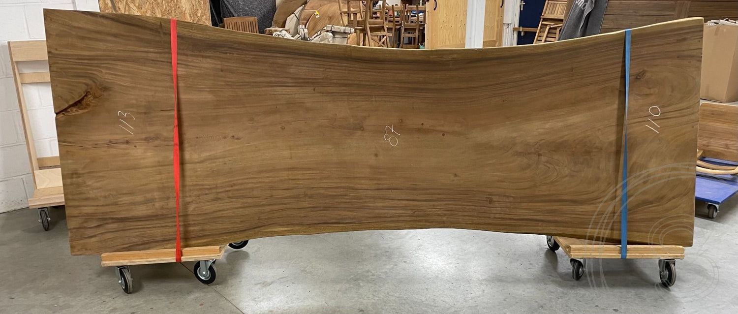 Live edge dining table Spider