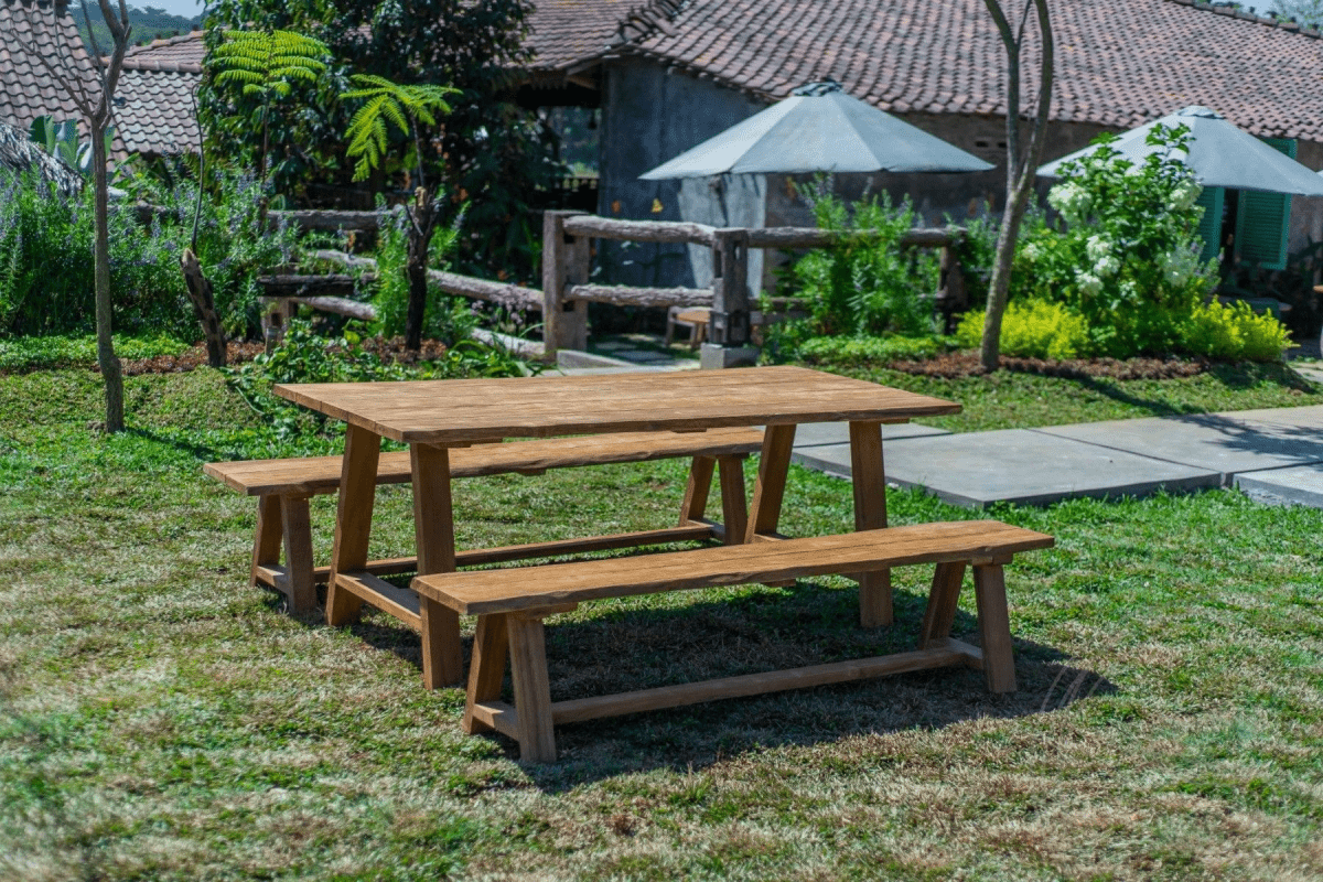 Teak garden table Java 200 x 100 + 2 teak garden benches Java 200