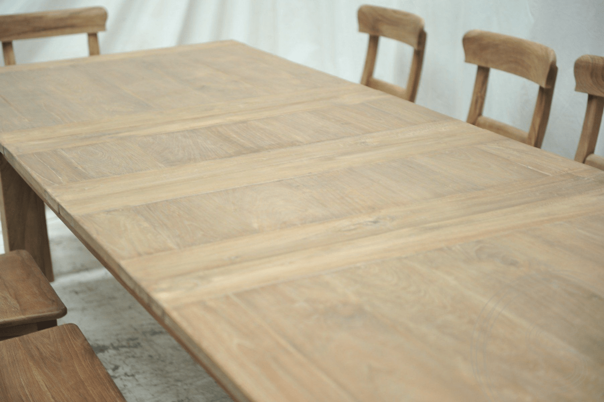 Teak table extendable 200-250-300x100 + 12 chairs