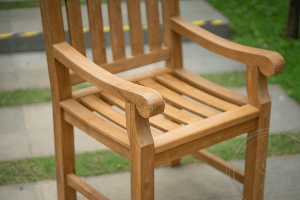 Teak garden table 220 x 100 + 6 garden chairs elephant