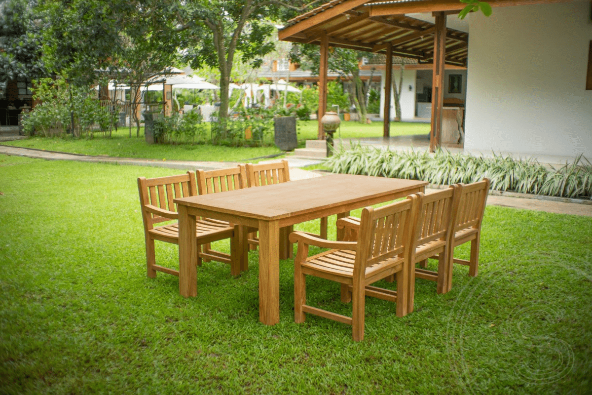 Teak garden table 220 x 100 + 6 garden chairs elephant
