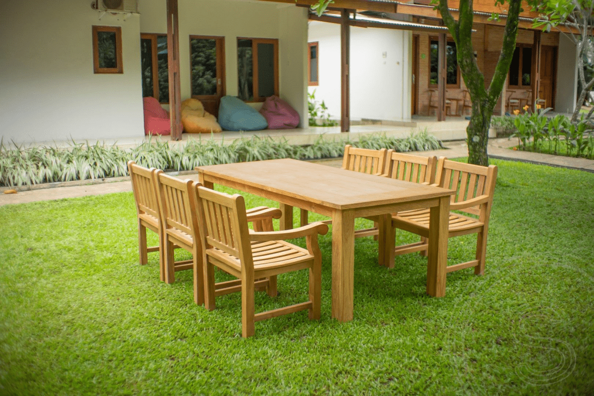 Teak garden table 220 x 100 + 6 garden chairs elephant