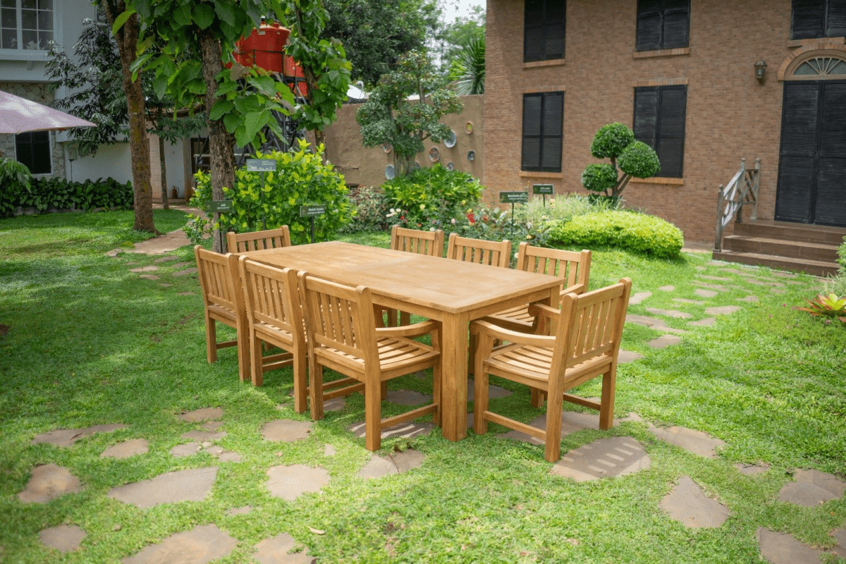 Teak garden table 240 x 100 + 8 garden chairs elephant