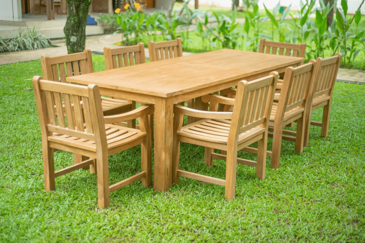 Teak garden table 260 x 100 + 8 garden chairs elephant