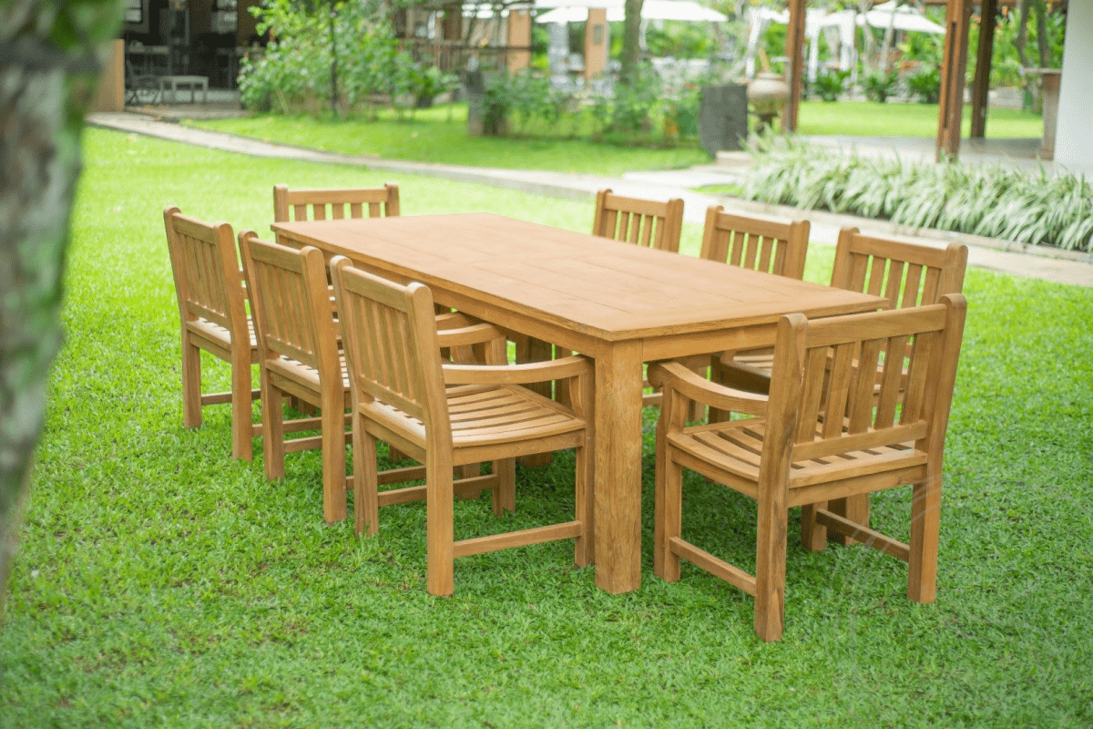 Teak garden table 260 x 100 + 8 garden chairs elephant