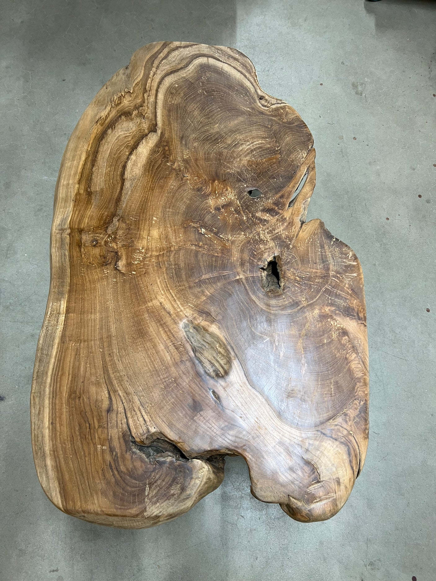 Teak root coffee table steel base - 102x60x40cm