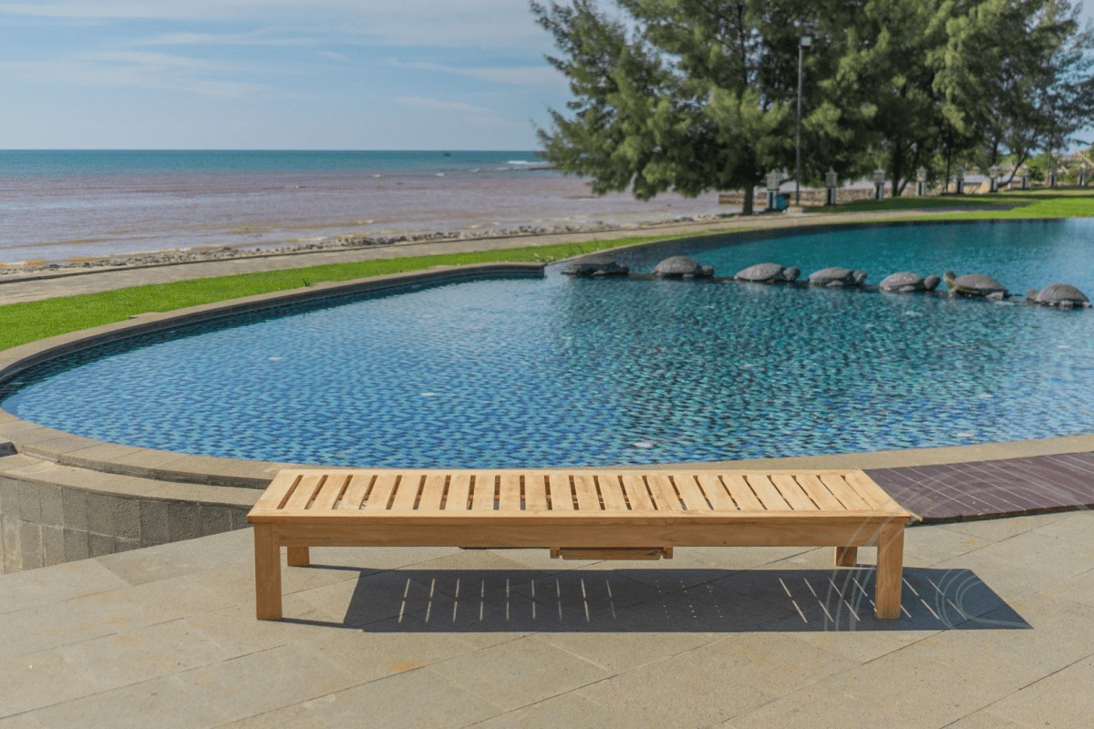 Teak lounger 2 x