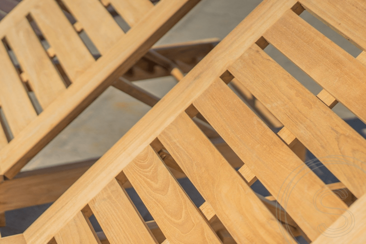 Teak lounger 2 x