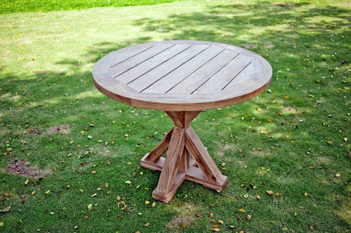 Round garden table 100cm Cross