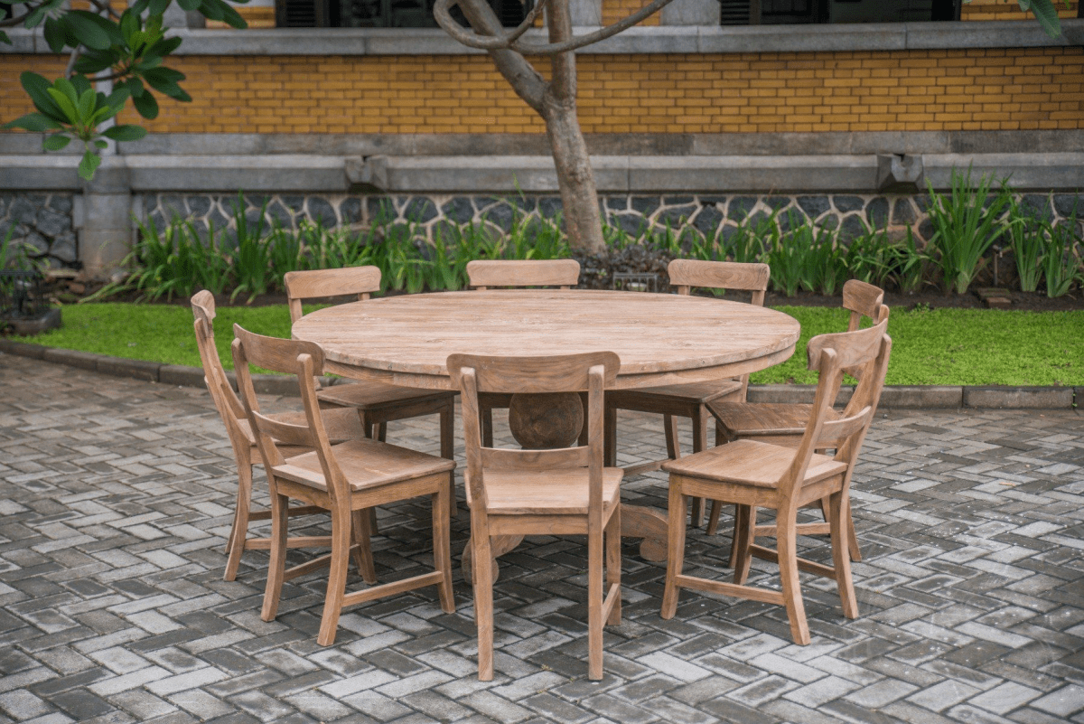 Round teak table 160 rustic + 8 chairs