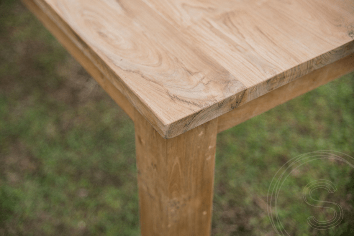 Teak table 160x90 + 4 chairs