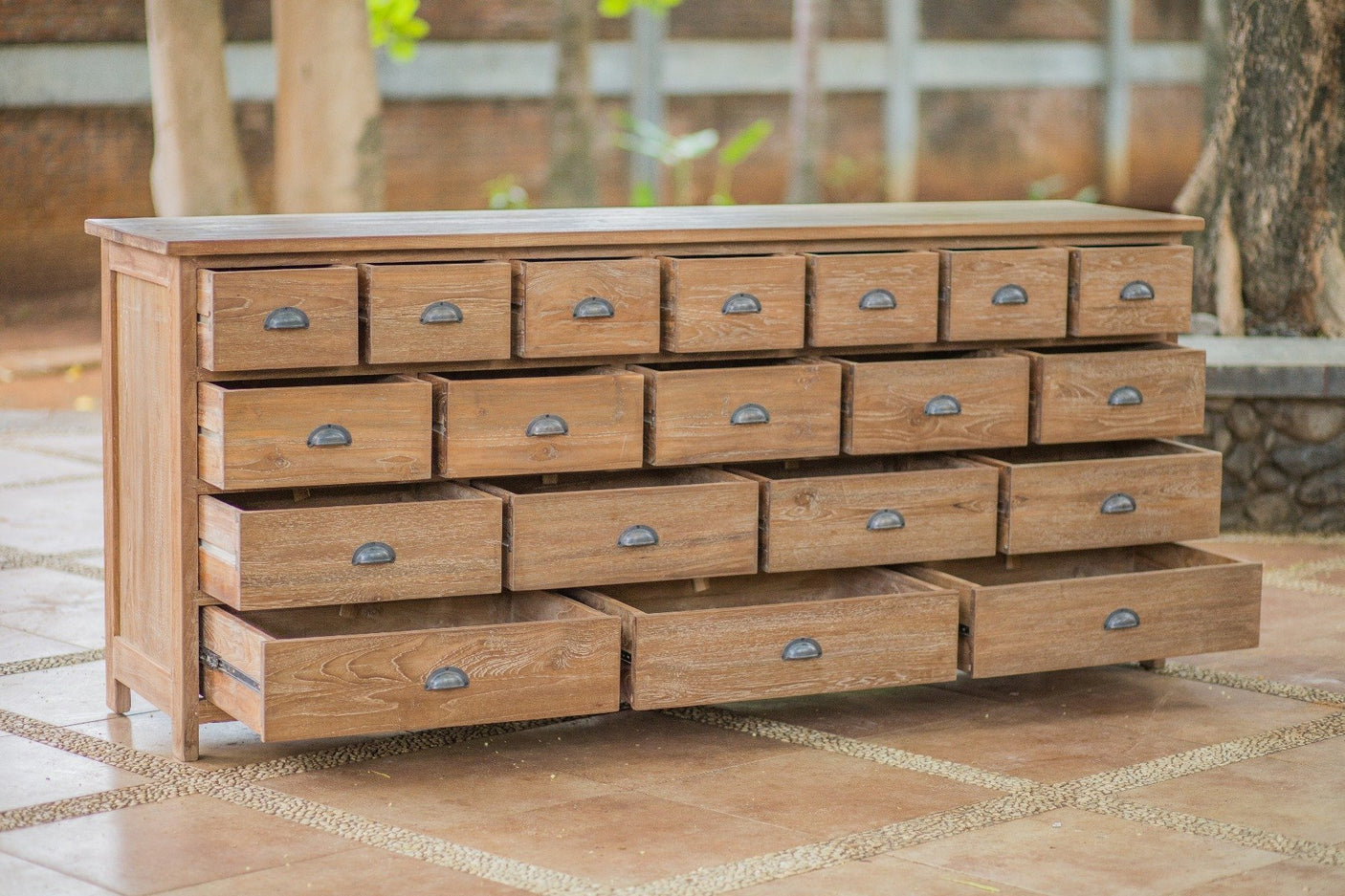 Teak dressoir 19 lades oud hout - Souren Meubels