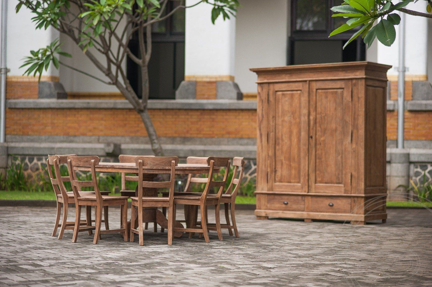 Teak table round 150 cm rustic
