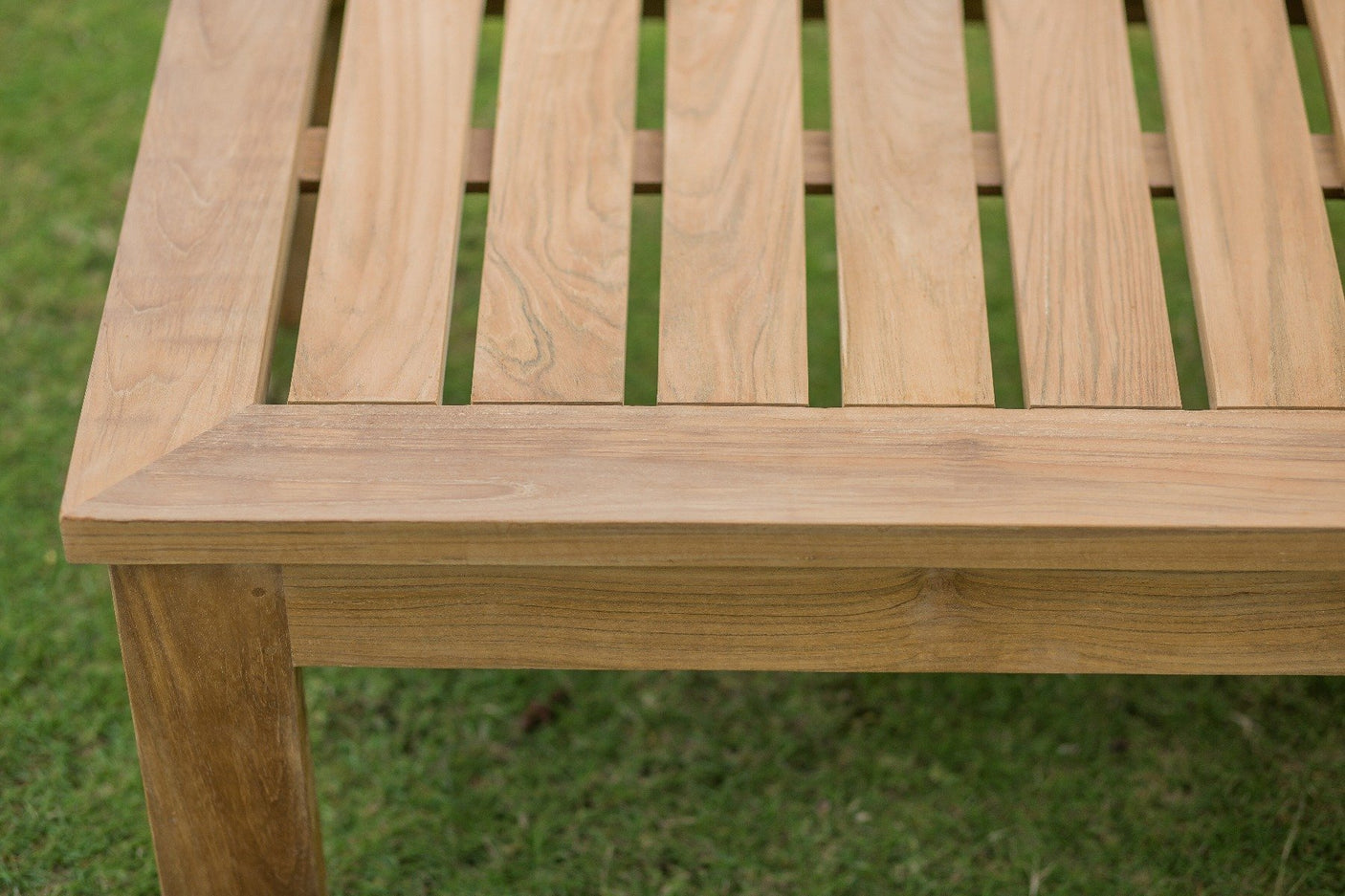 Teak ligbed - Souren Meubels