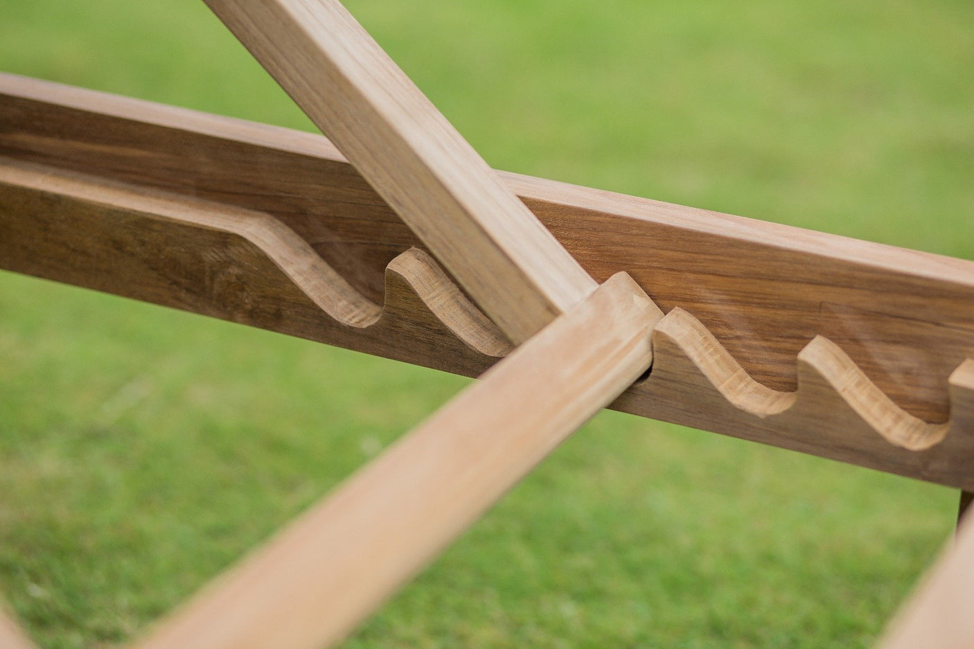 Teak ligbed - Souren Meubels