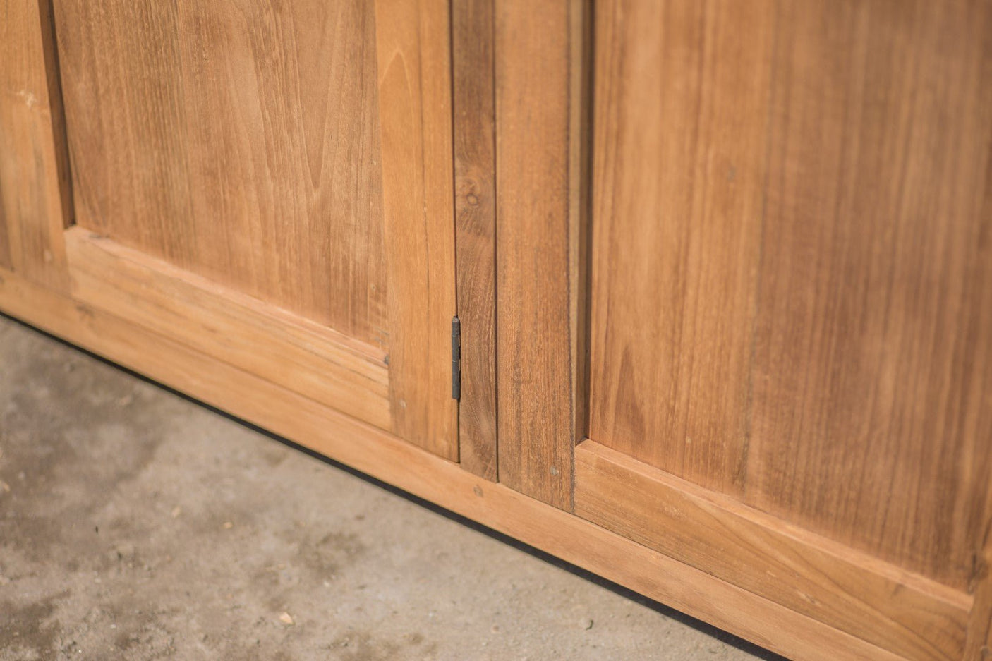 Teak dressoir 200 x 90 x 50 - Souren Meubels