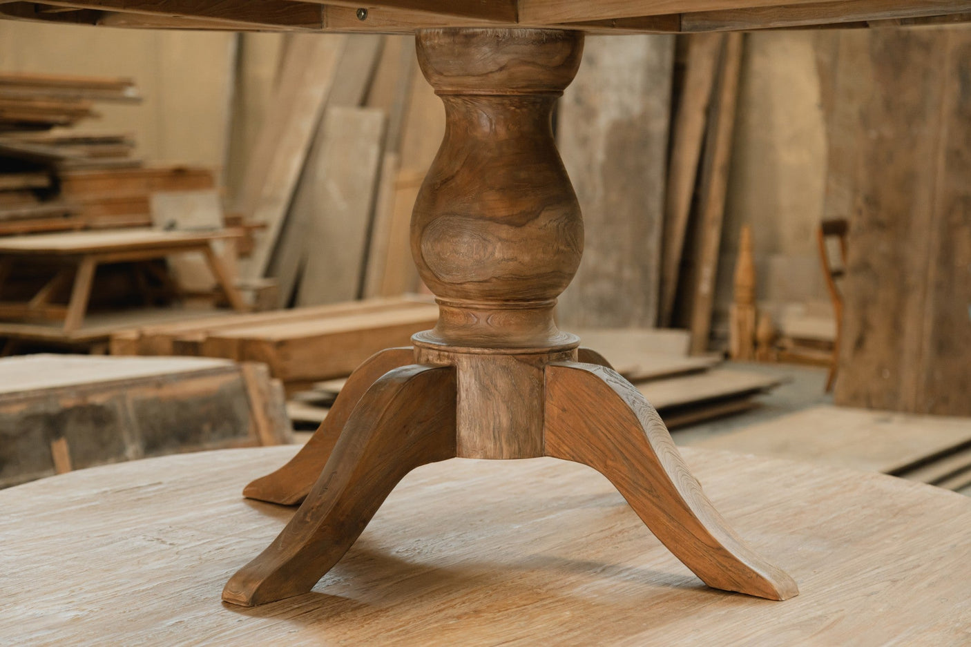 Round Teak Dining Table Anteak – Made from Reclaimed Teak Planks