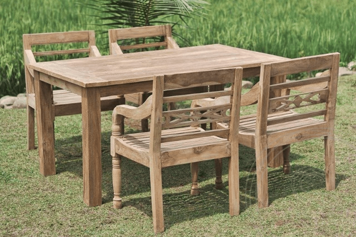 Teak garden table 160x90cm + 4 chairs Java