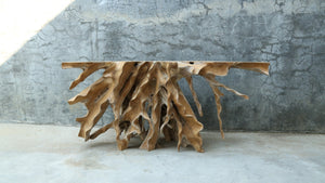 Teak Root Console Table – Sculptural Natural Wood Design