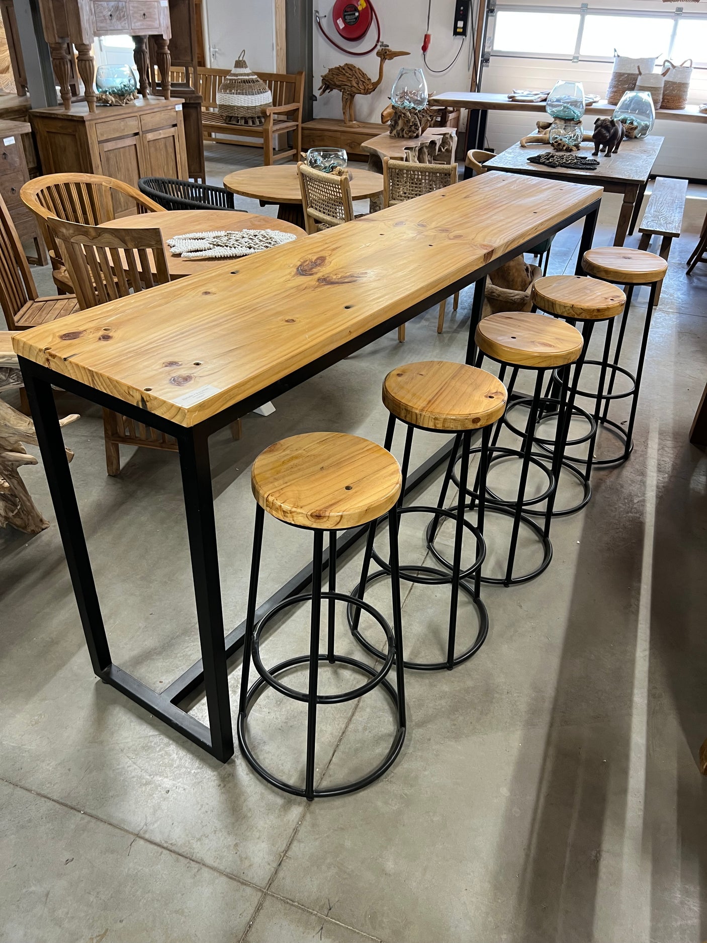 Bar table and 5 stools 240x50x105cm