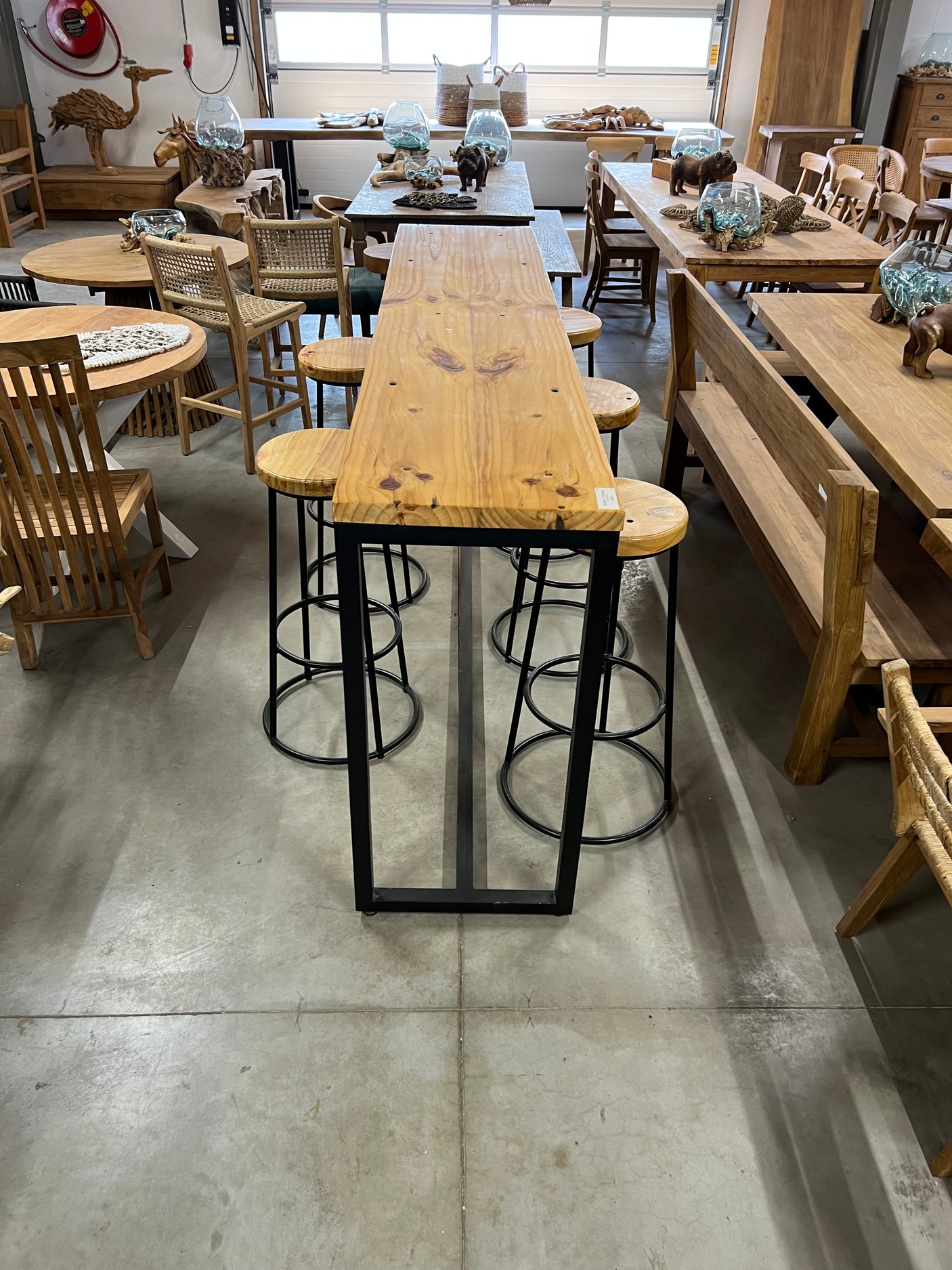 Bar table and 5 stools 240x50x105cm
