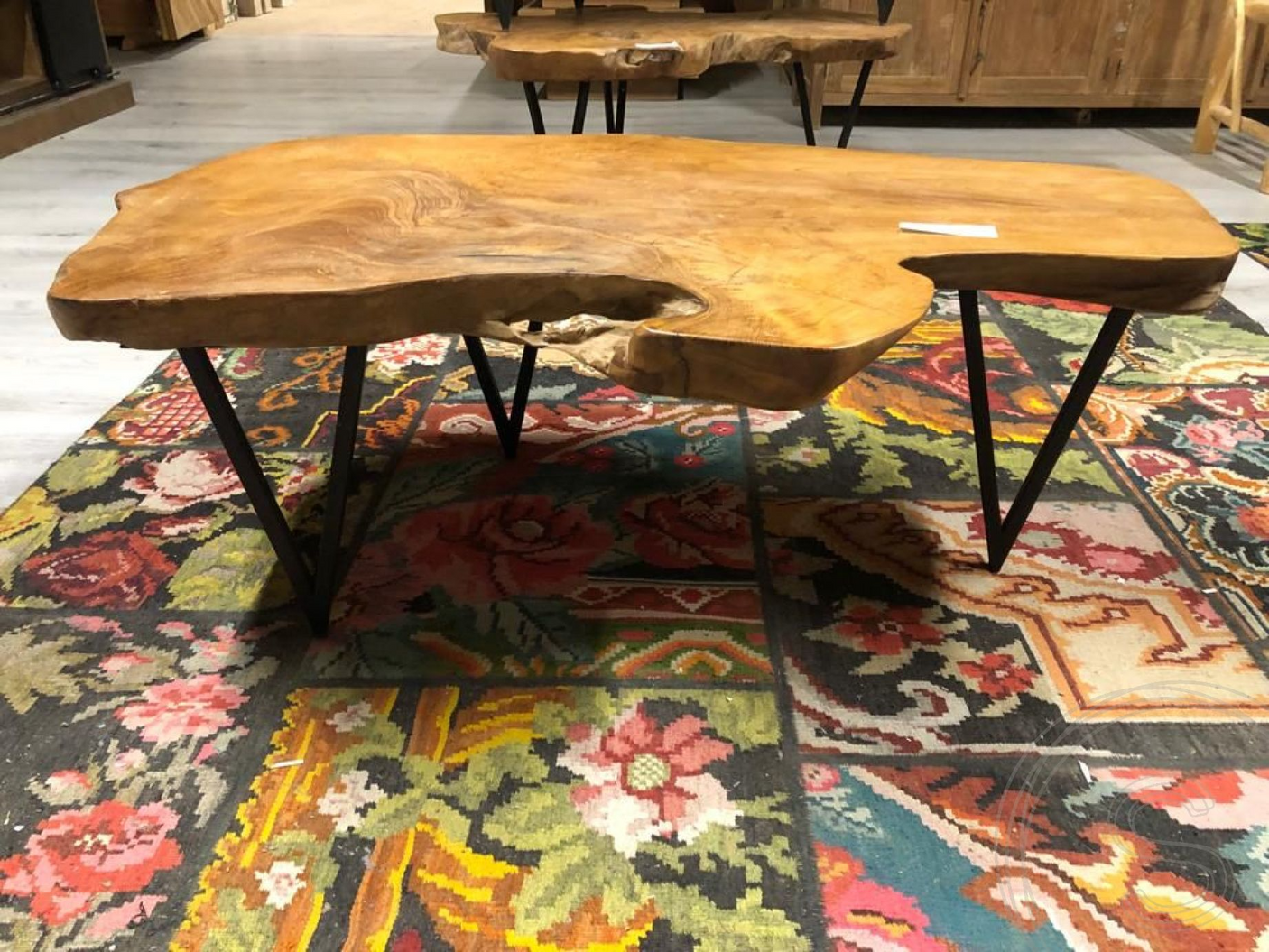 Coffee table tree trunk 4