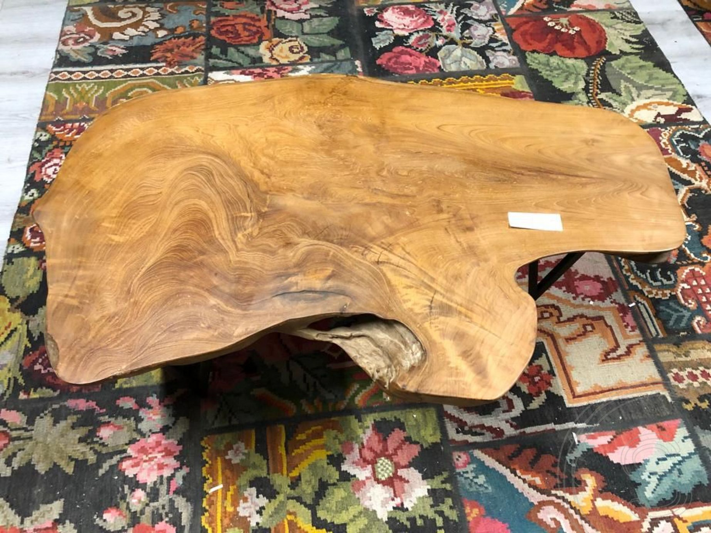 Coffee table tree trunk 4
