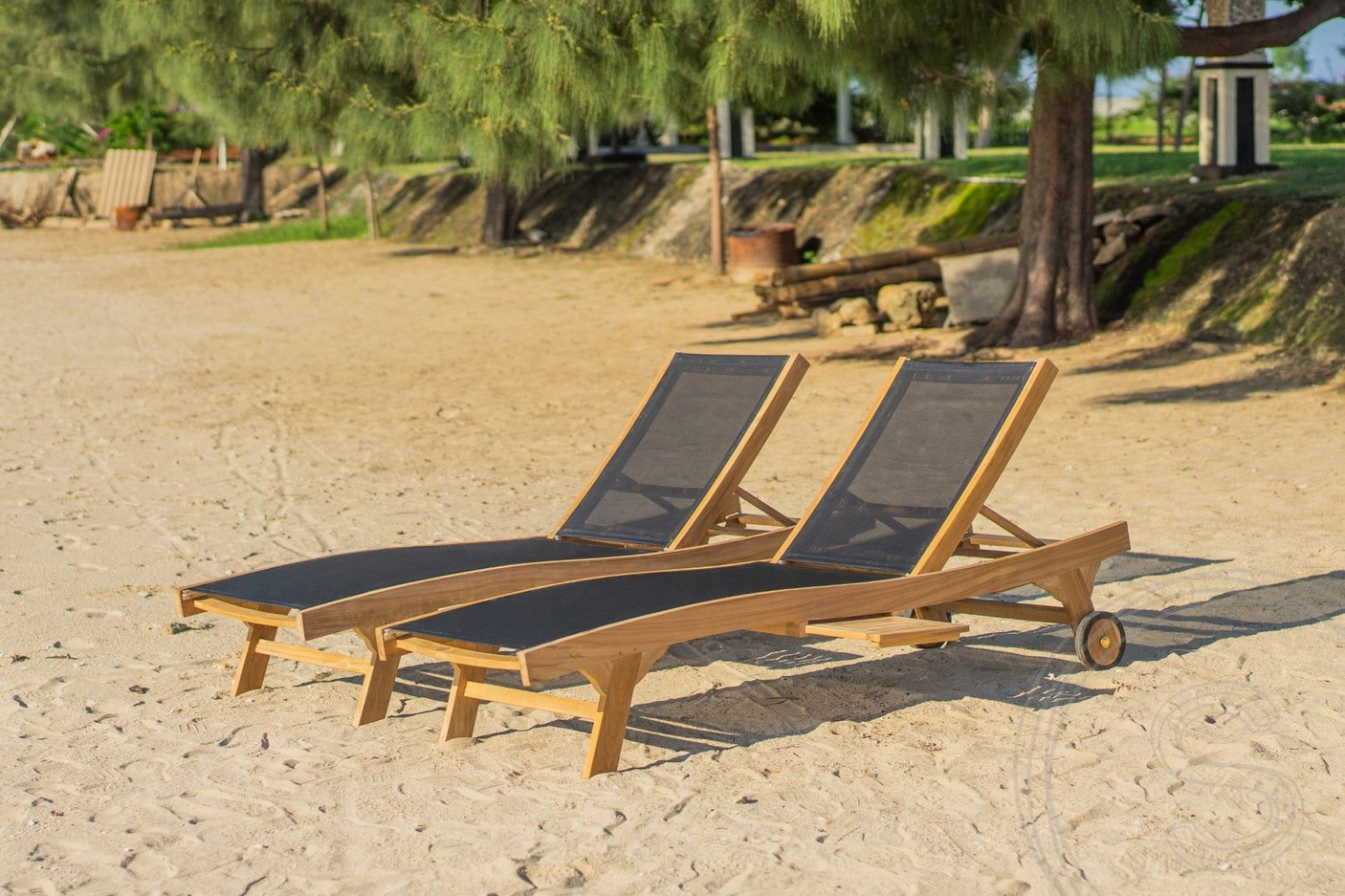 Batyline lounger 2 x