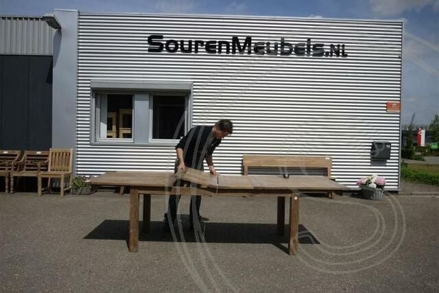 Teak table extendable 200-250-300x100 + 12 chairs
