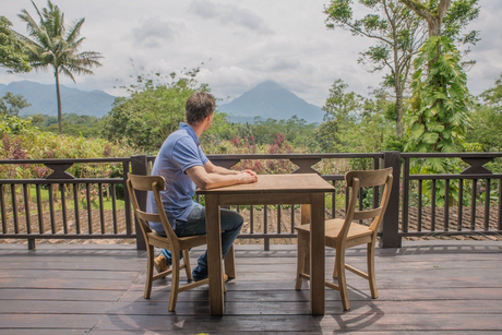 Teak table 80x80 rustic + 2 chairs