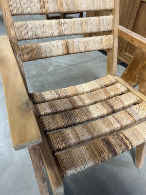 Teak A-frame chair with armrests - 60x60x77cm