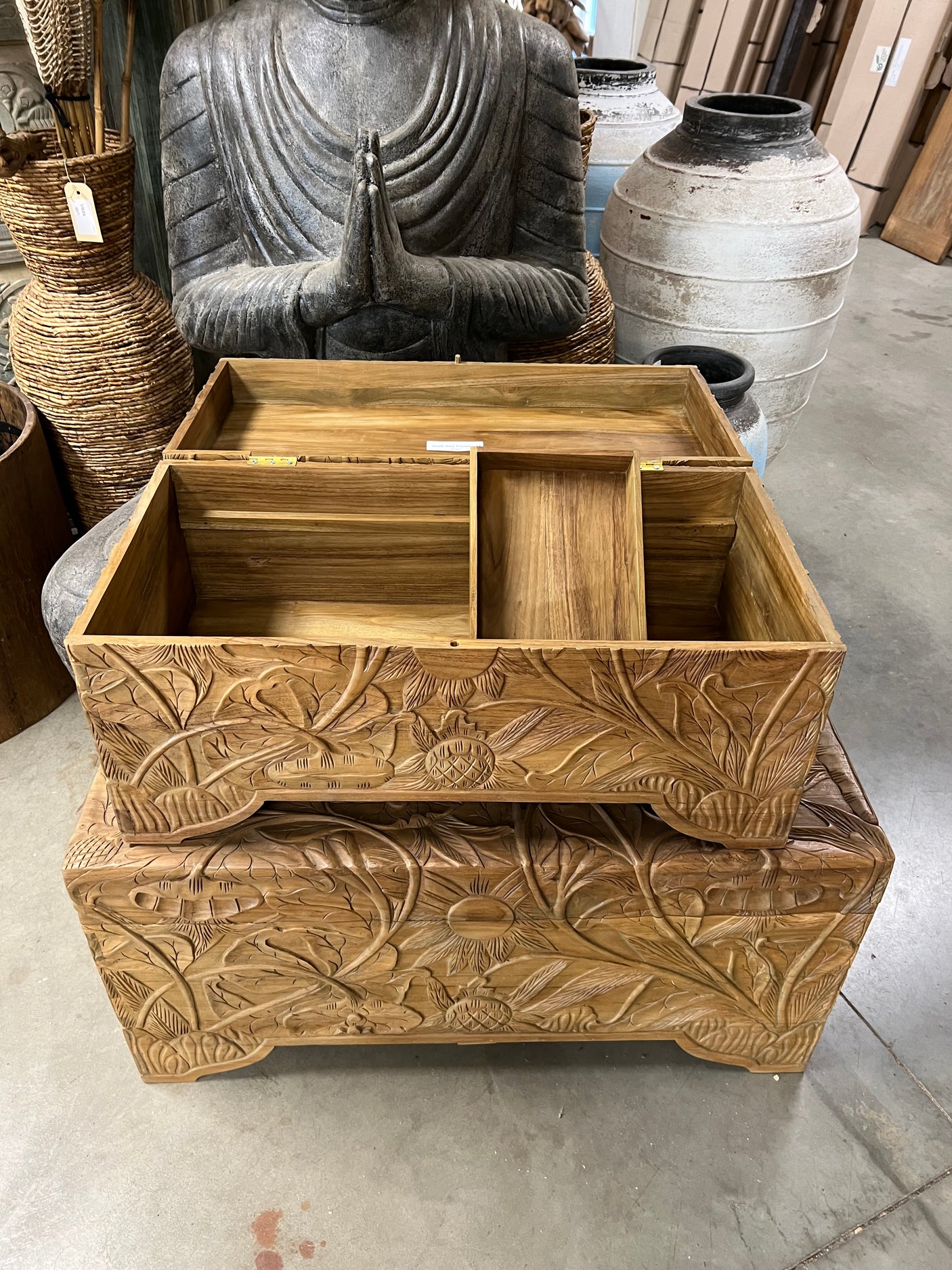 Teak flower chest M - 80x40x39cm