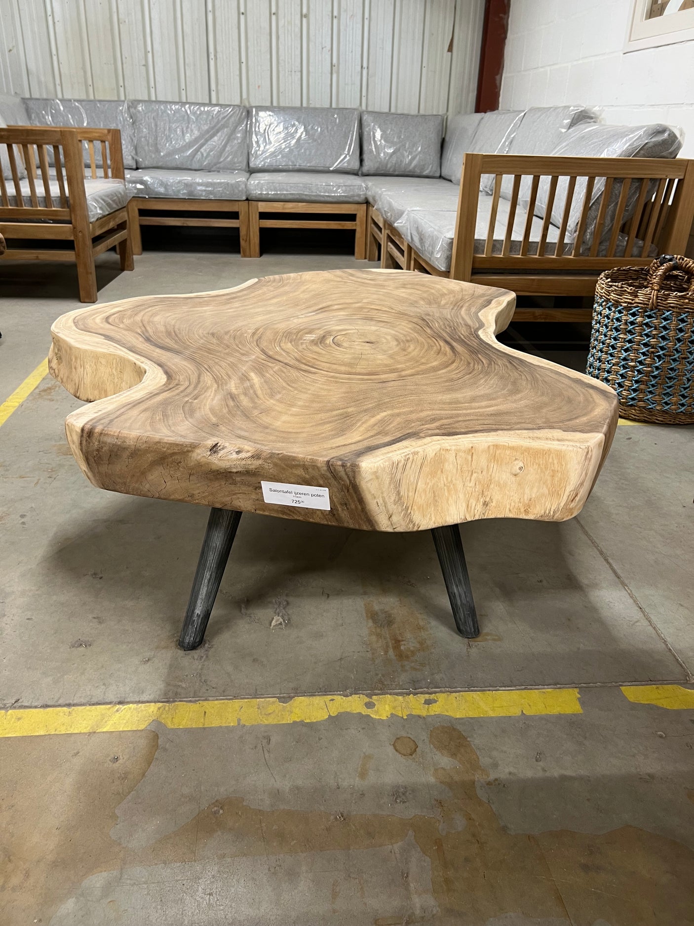 Coffee table iron base 123cm diameter - 123x123x41cm