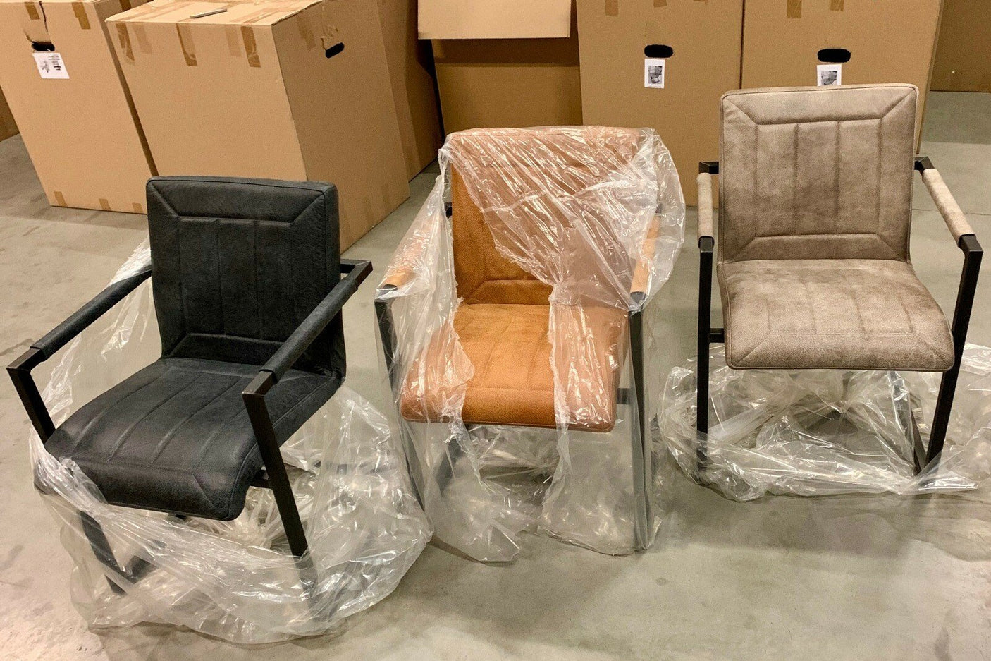 Leather chair Cognac