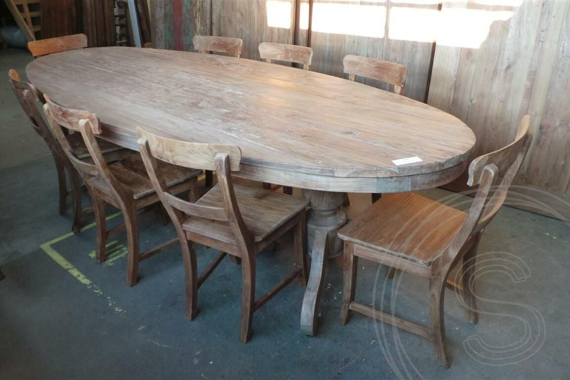 Oval teak table 300x120cm + 8 chairs
