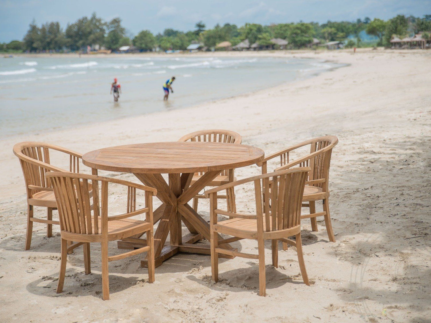 Round garden table 120cm Cross