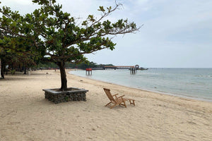 Teak deckchair 