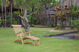 Teak deckchair 
