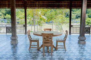 Round Teak Dining Table Anteak – Made from Reclaimed Teak Planks